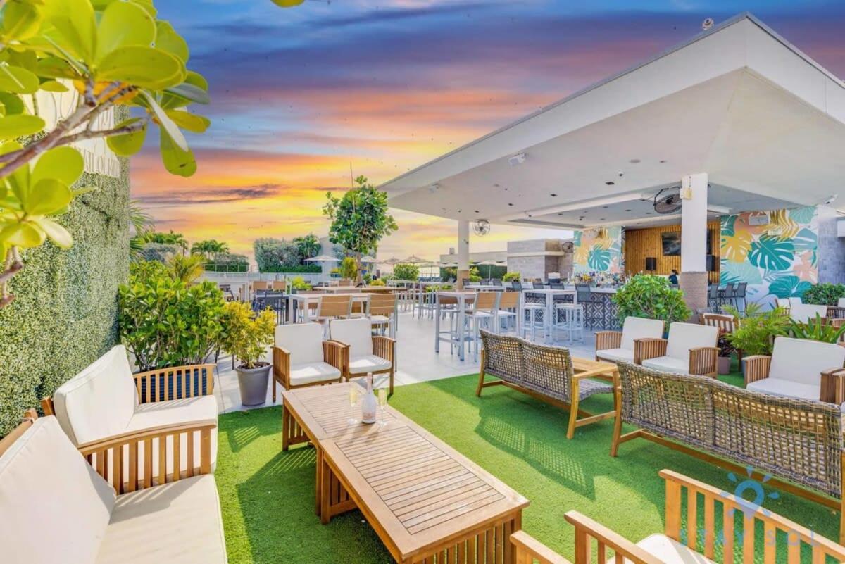 Beachfront Resort - Hot Tub & Pool- Near Beach هوليوود المظهر الخارجي الصورة