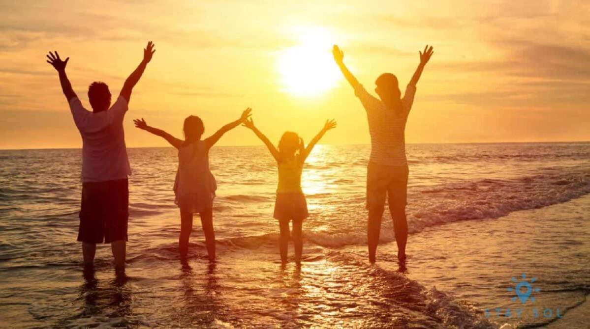 Beachfront Resort - Hot Tub & Pool- Near Beach هوليوود المظهر الخارجي الصورة