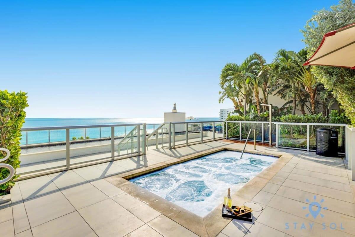 Beachfront Resort - Hot Tub & Pool- Near Beach هوليوود المظهر الخارجي الصورة